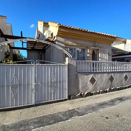 Detached Ciudad Quesada, Fully Ac, Pool