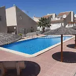 Detached Ciudad Quesada, Fully Ac, Pool 別荘